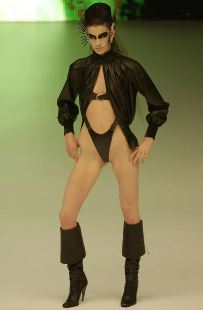 Look 28